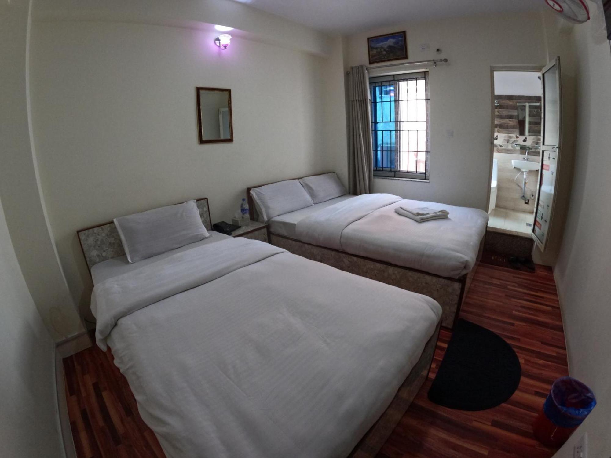 Hotel Global Village 加德满都 外观 照片